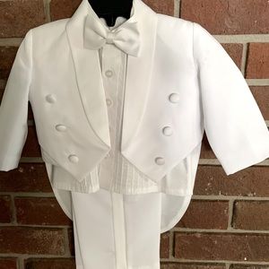 Tuxedo Infant Boy Christening Baptism Mini Groom EUC Size XS 5-Piece All White